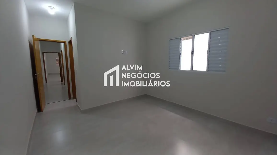 Foto 9 de Casa com 2 quartos à venda, 150m2 em Sao Jose Dos Campos - SP