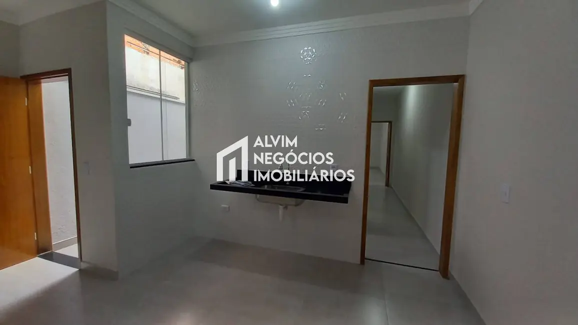 Foto 3 de Casa com 2 quartos à venda, 150m2 em Sao Jose Dos Campos - SP