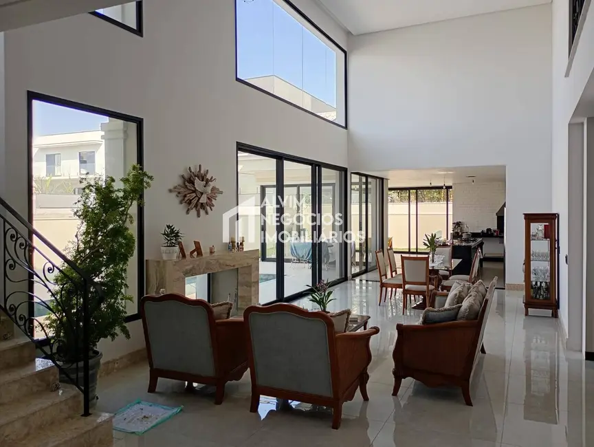 Foto 5 de Sobrado com 4 quartos à venda, 700m2 em Sao Jose Dos Campos - SP