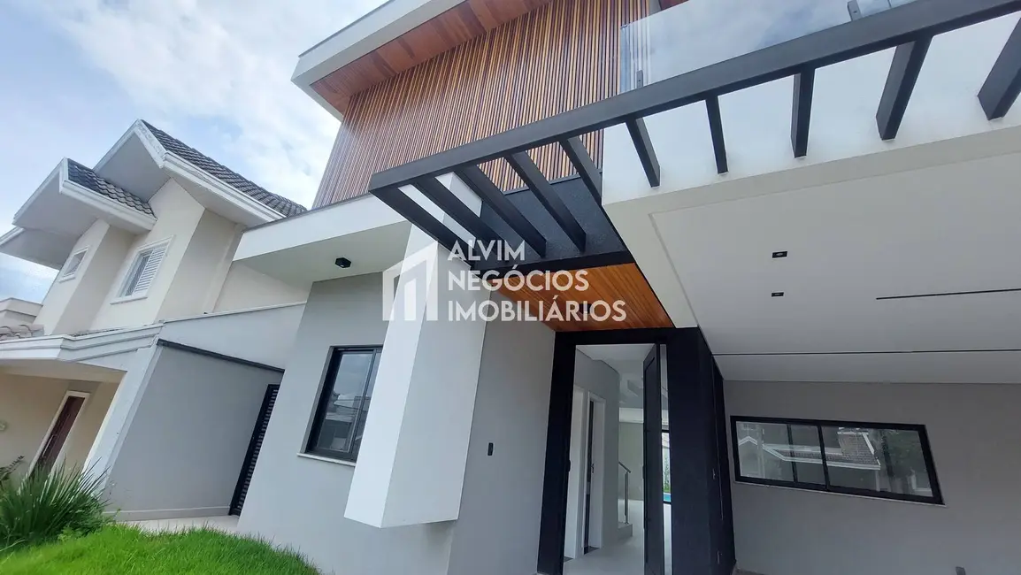 Foto 1 de Sobrado com 4 quartos à venda, 349m2 em Sao Jose Dos Campos - SP