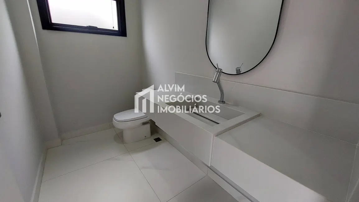 Foto 7 de Sobrado com 4 quartos à venda, 349m2 em Sao Jose Dos Campos - SP