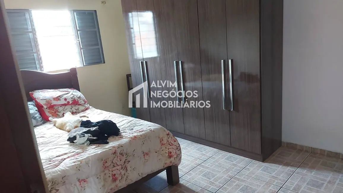 Foto 9 de Casa com 4 quartos à venda, 138m2 em Sao Jose Dos Campos - SP