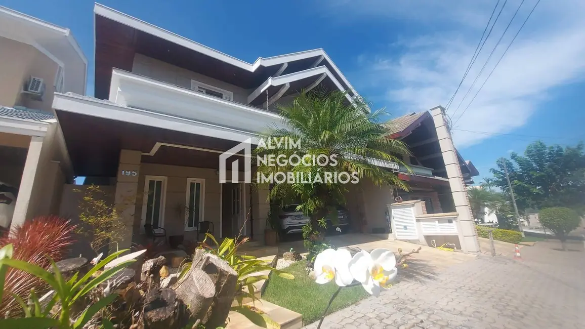 Foto 5 de Sobrado com 5 quartos à venda, 327m2 em Sao Jose Dos Campos - SP