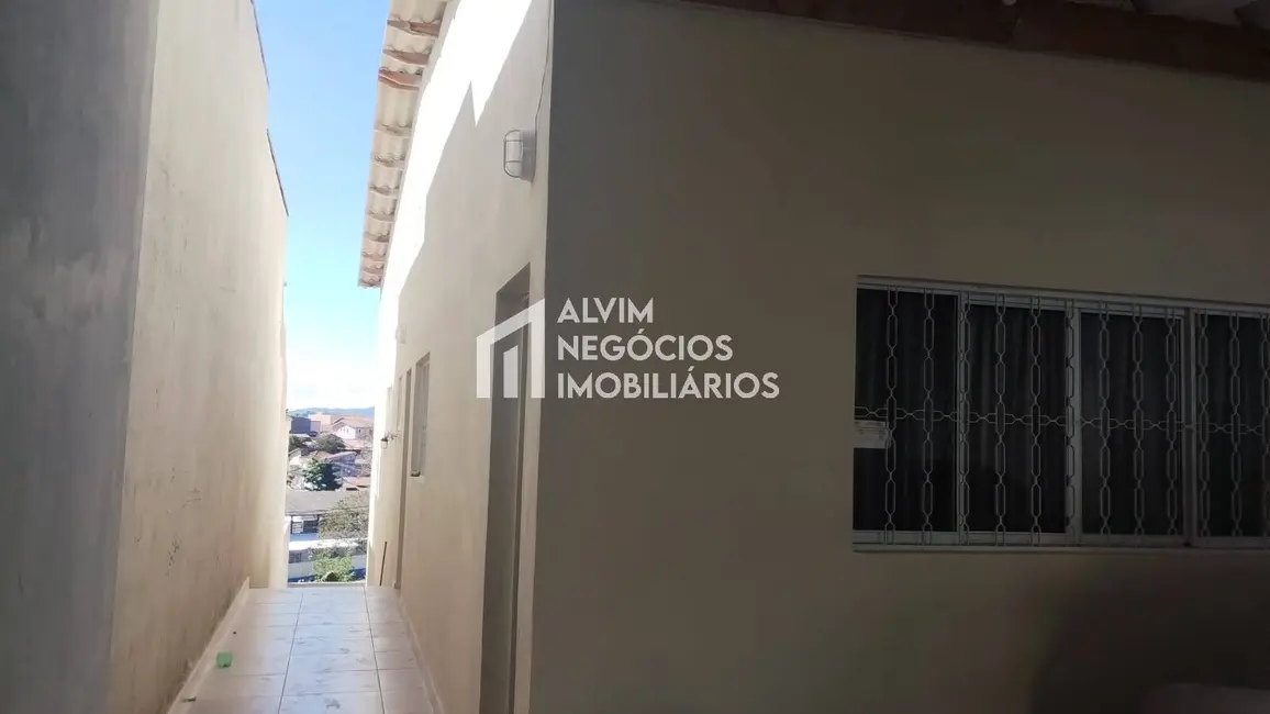 Foto 1 de Casa com 2 quartos à venda, 117m2 em Sao Jose Dos Campos - SP