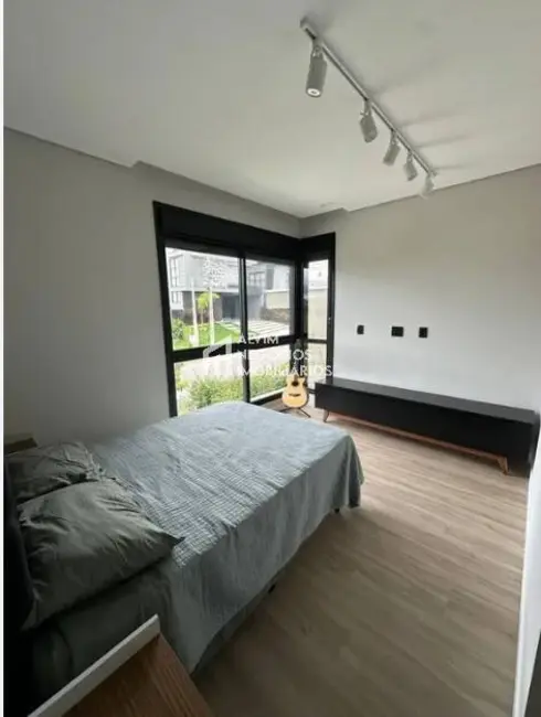 Foto 3 de Sobrado com 3 quartos à venda, 283m2 em Sao Jose Dos Campos - SP