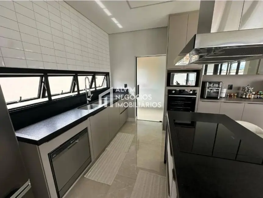 Foto 2 de Sobrado com 3 quartos à venda, 283m2 em Sao Jose Dos Campos - SP