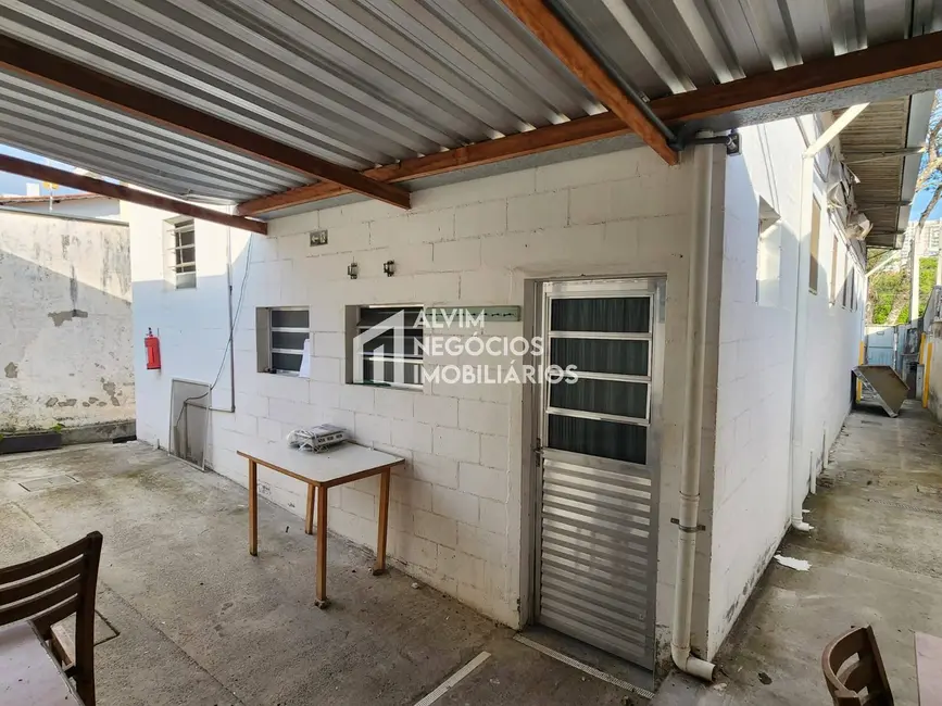 Armazém / Galpão à venda, 195m2 em Sao Jose Dos Campos - SP - imagem 5 Foto 5 de Armazém / Galpão à venda, 195m2 em Sao Jose Dos Campos - SP