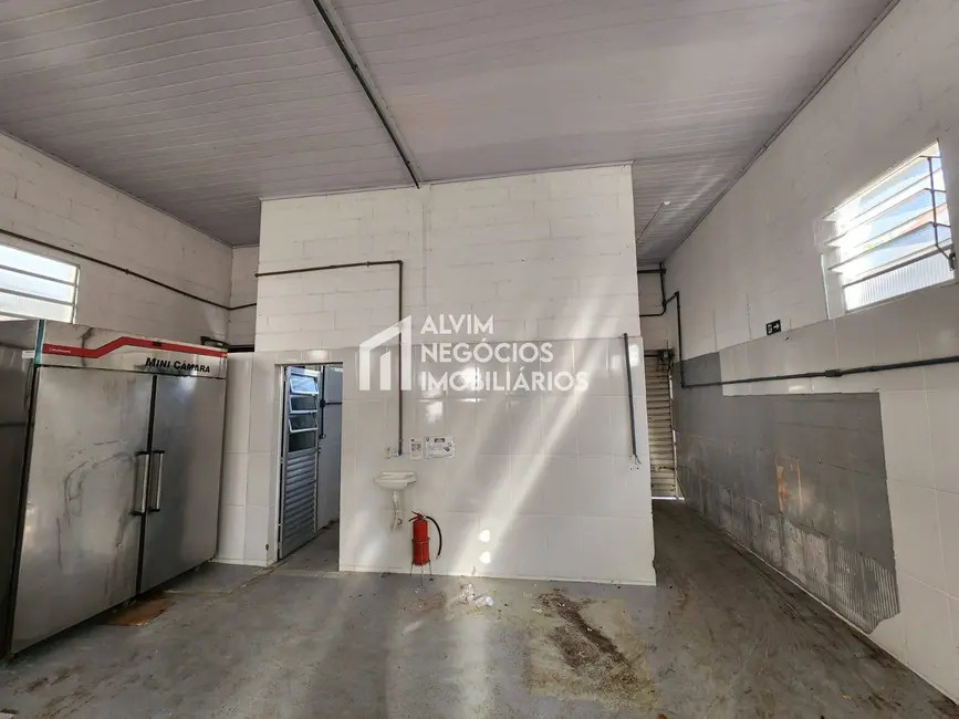 Armazém / Galpão à venda, 195m2 em Sao Jose Dos Campos - SP - imagem 3 Foto 3 de Armazém / Galpão à venda, 195m2 em Sao Jose Dos Campos - SP