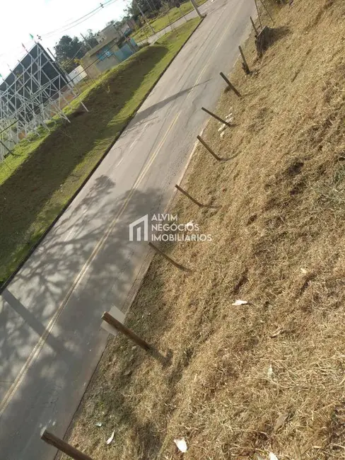 Terreno / Lote à venda, 9100m2 em Sao Jose Dos Campos - SP - imagem 3 Foto 3 de Terreno / Lote à venda, 9100m2 em Sao Jose Dos Campos - SP