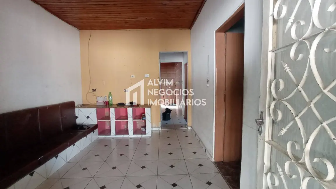 Foto 6 de Casa com 7 quartos à venda, 250m2 em Sao Jose Dos Campos - SP