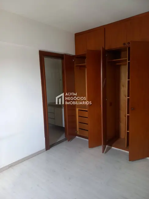 Apartamento com 4 quartos à venda, 170m2 em Sao Jose Dos Campos - SP - imagem 2 Foto 2 de Apartamento com 4 quartos à venda, 170m2 em Sao Jose Dos Campos - SP