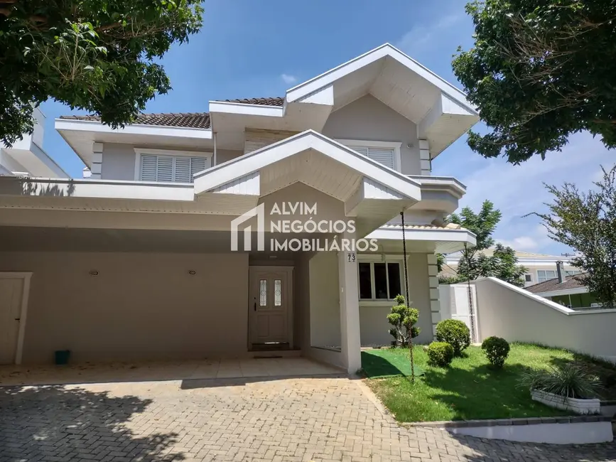 Sobrado com 4 quartos à venda, 320m2 em Sao Jose Dos Campos - SP - imagem 1 Foto 1 de Sobrado com 4 quartos à venda, 320m2 em Sao Jose Dos Campos - SP