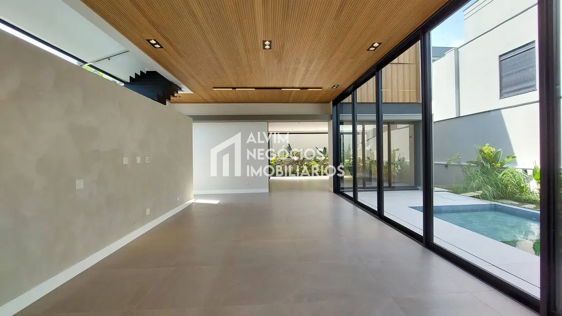 Foto 8 de Sobrado com 4 quartos à venda, 390m2 em Sao Jose Dos Campos - SP