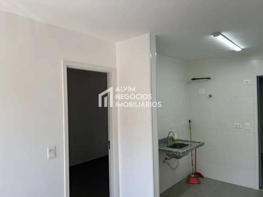 Foto 2 de Apartamento com 1 quarto para alugar, 28m2 em Vila Dom Pedro II, São Paulo - SP