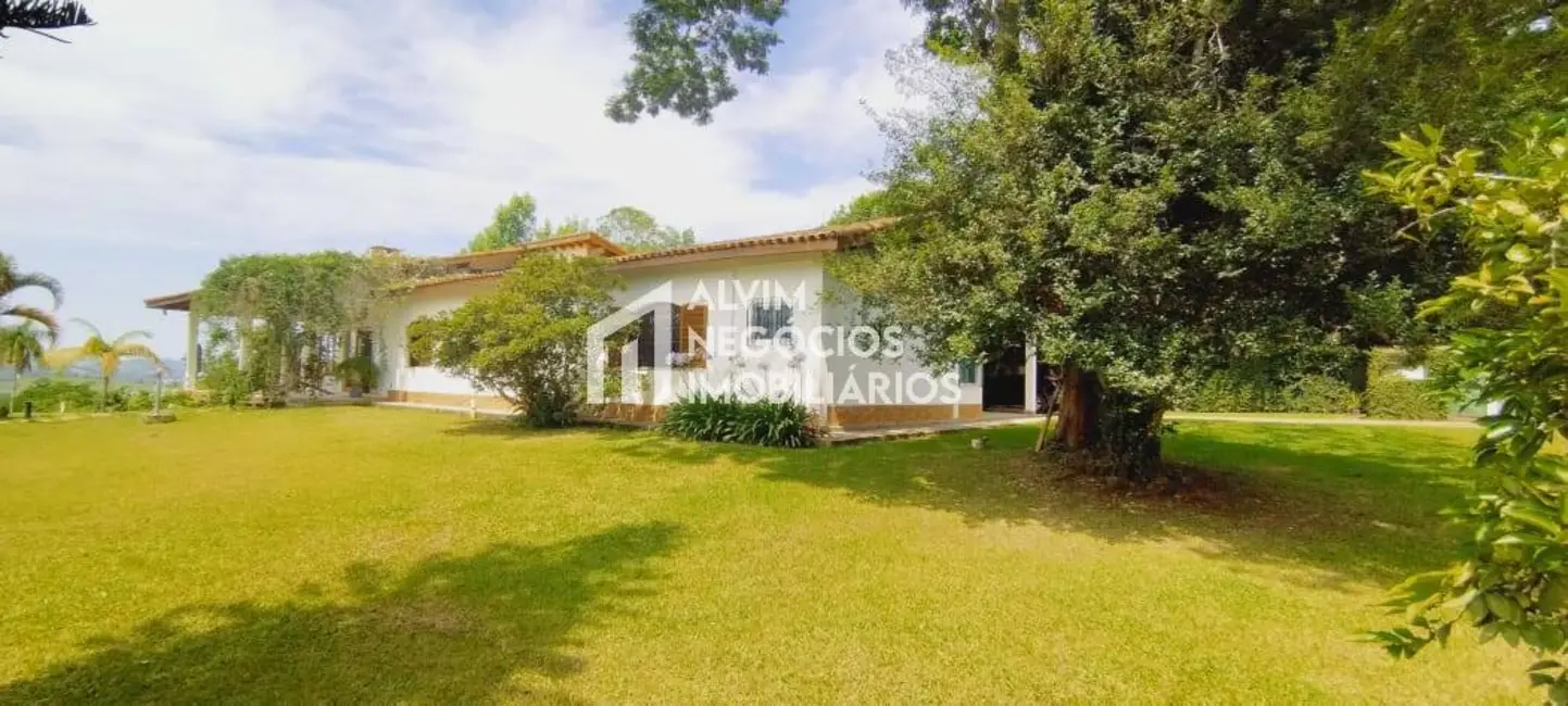 Foto 8 de Chácara com 4 quartos à venda, 3160m2 em Centro, Igarata - SP