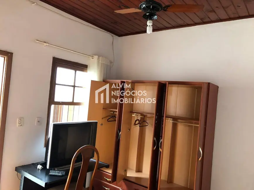 Pousada com 15 quartos à venda, 284m2 em Sao Jose Dos Campos - SP - imagem 9 Foto 9 de Pousada com 15 quartos à venda, 284m2 em Sao Jose Dos Campos - SP