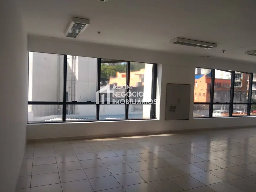Sala Comercial para alugar, 98m2 em Sao Jose Dos Campos - SP - imagem 2 Foto 2 de Sala Comercial para alugar, 98m2 em Sao Jose Dos Campos - SP