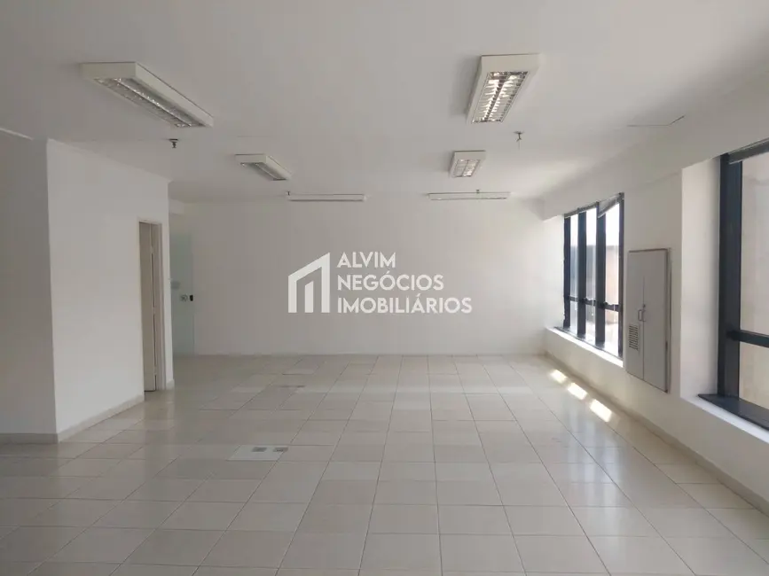Sala Comercial para alugar, 98m2 em Sao Jose Dos Campos - SP - imagem 9 Foto 9 de Sala Comercial para alugar, 98m2 em Sao Jose Dos Campos - SP
