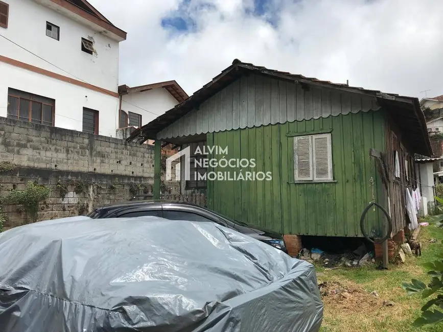 Foto 3 de Casa com 1 quarto à venda, 70m2 em Campos Do Jordao - SP