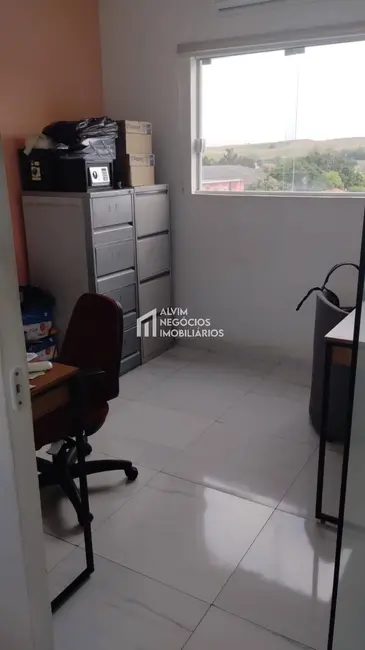 Armazém / Galpão à venda, 150m2 em Sao Jose Dos Campos - SP - imagem 5 Foto 5 de Armazém / Galpão à venda, 150m2 em Sao Jose Dos Campos - SP