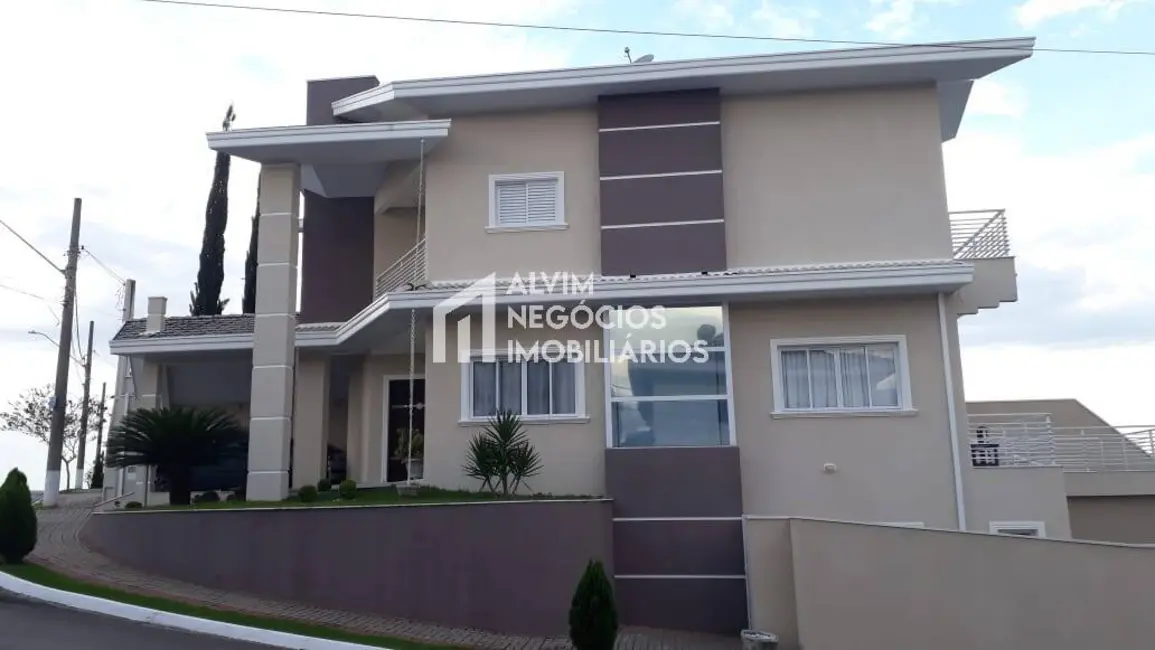 Foto 4 de Casa com 3 quartos à venda, 254m2 em Sao Jose Dos Campos - SP