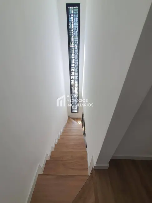 Foto 7 de Sobrado com 3 quartos à venda, 110m2 em Sao Jose Dos Campos - SP