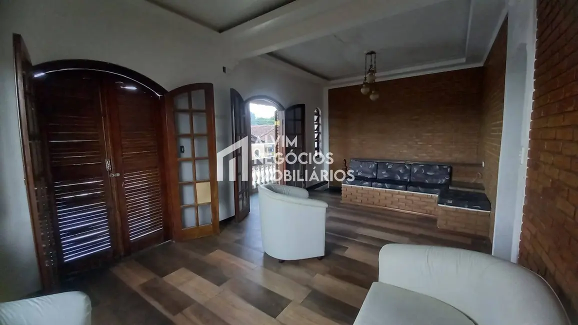 Foto 4 de Casa com 3 quartos à venda, 250m2 em Sao Jose Dos Campos - SP