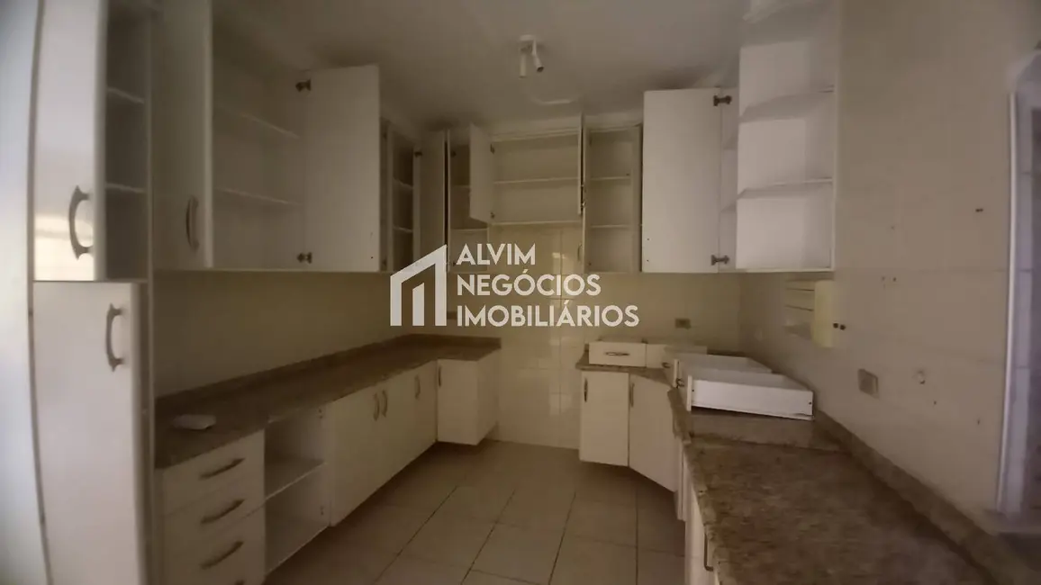 Foto 9 de Casa com 3 quartos à venda, 250m2 em Sao Jose Dos Campos - SP