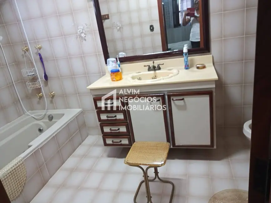 Foto 4 de Casa com 4 quartos à venda, 800m2 em Sao Jose Dos Campos - SP