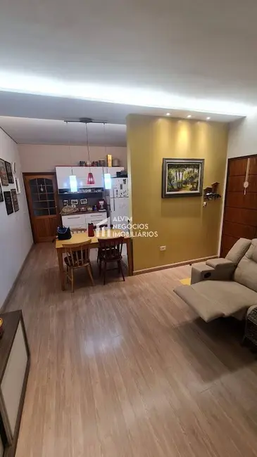 Foto 2 de Casa com 3 quartos à venda, 150m2 em Sao Jose Dos Campos - SP