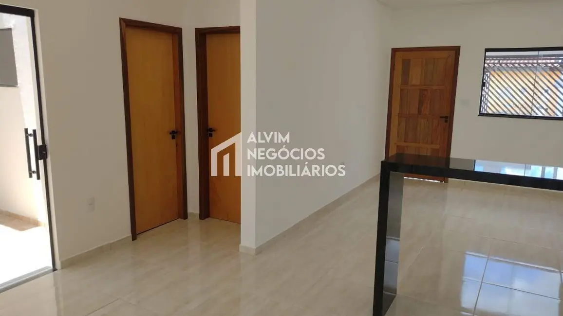 Foto 2 de Casa com 3 quartos à venda, 140m2 em Residencial Santa Paula, Jacarei - SP