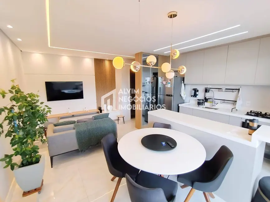 Foto 4 de Apartamento com 2 quartos à venda, 64m2 em Sao Jose Dos Campos - SP