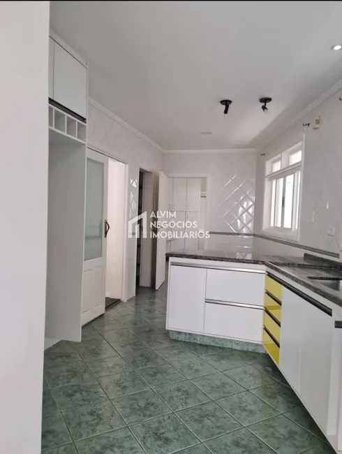Casa com 4 quartos para alugar, 360m2 em Sao Jose Dos Campos - SP - imagem 6 Foto 6 de Casa com 4 quartos para alugar, 360m2 em Sao Jose Dos Campos - SP