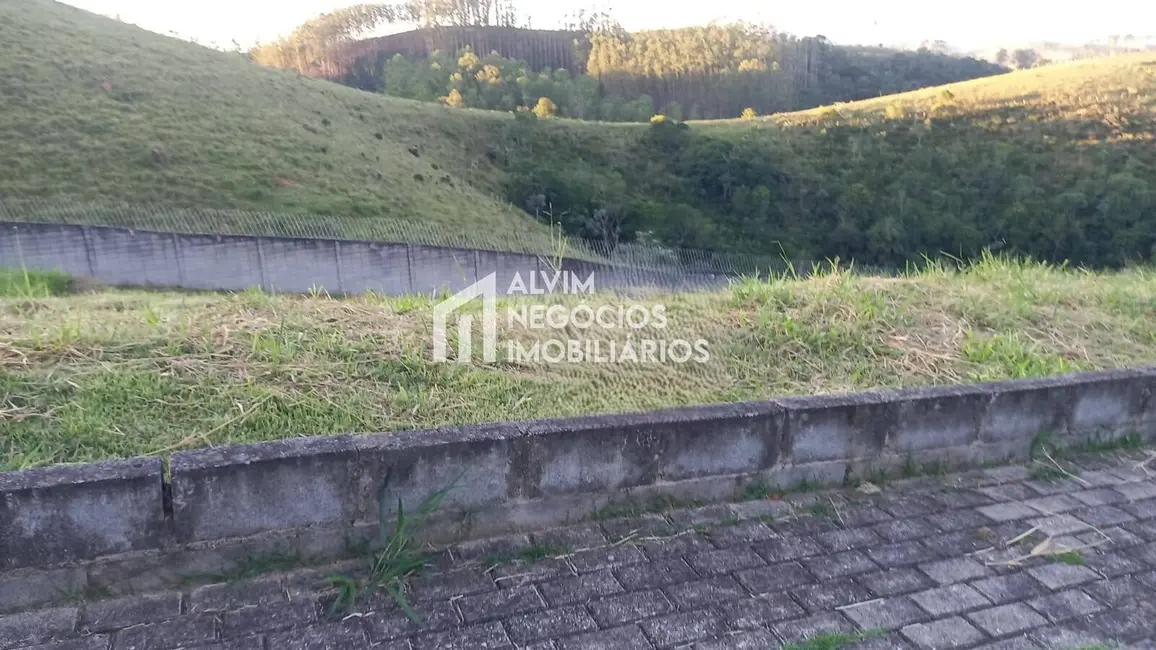 Foto 4 de Terreno / Lote à venda, 1050m2 em Sao Jose Dos Campos - SP