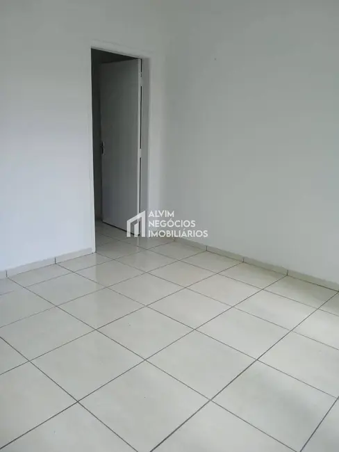 Casa com 2 quartos para alugar, 166m2 em Sao Jose Dos Campos - SP - imagem 9 Foto 9 de Casa com 2 quartos para alugar, 166m2 em Sao Jose Dos Campos - SP