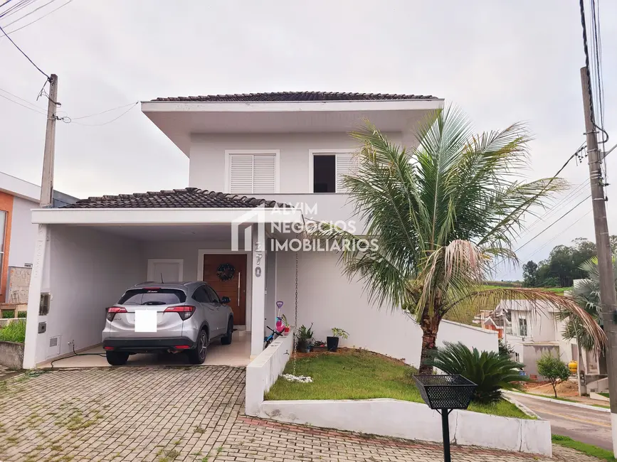 Foto 1 de Casa com 3 quartos à venda, 343m2 em Sao Jose Dos Campos - SP