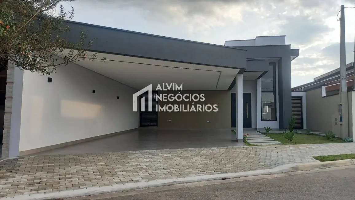 Foto 2 de Casa com 3 quartos à venda, 349m2 em Sao Jose Dos Campos - SP
