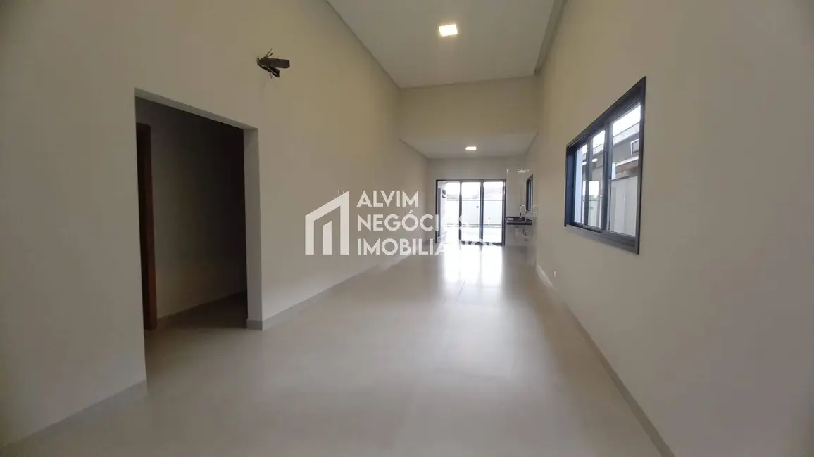 Foto 4 de Casa com 3 quartos à venda, 349m2 em Sao Jose Dos Campos - SP