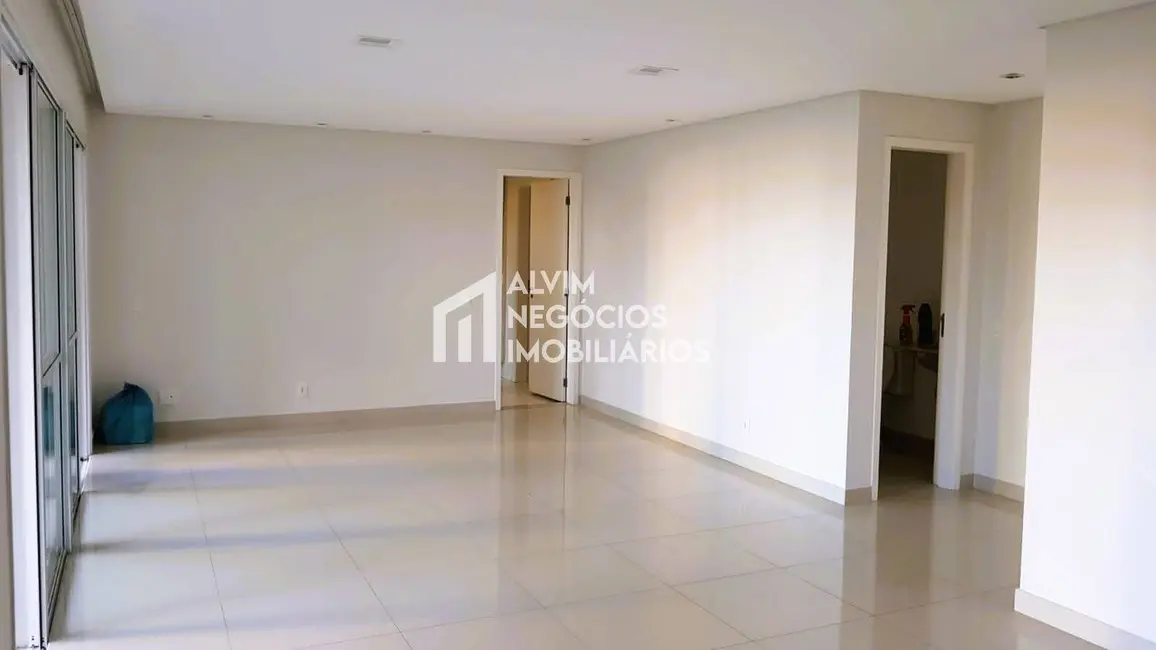 Apartamento com 3 quartos à venda, 147m2 em Sao Jose Dos Campos - SP - imagem 8 Foto 8 de Apartamento com 3 quartos à venda, 147m2 em Sao Jose Dos Campos - SP