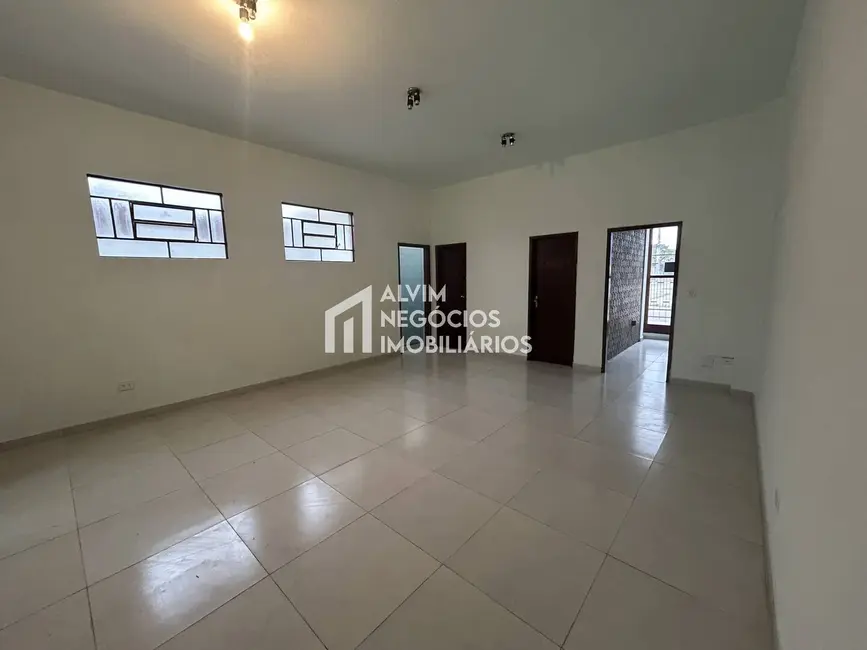 Sala Comercial para alugar, 300m2 em Sao Jose Dos Campos - SP - imagem 3 Foto 3 de Sala Comercial para alugar, 300m2 em Sao Jose Dos Campos - SP