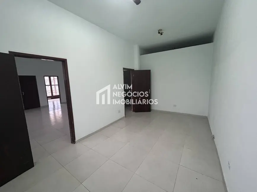 Sala Comercial para alugar, 300m2 em Sao Jose Dos Campos - SP - imagem 5 Foto 5 de Sala Comercial para alugar, 300m2 em Sao Jose Dos Campos - SP