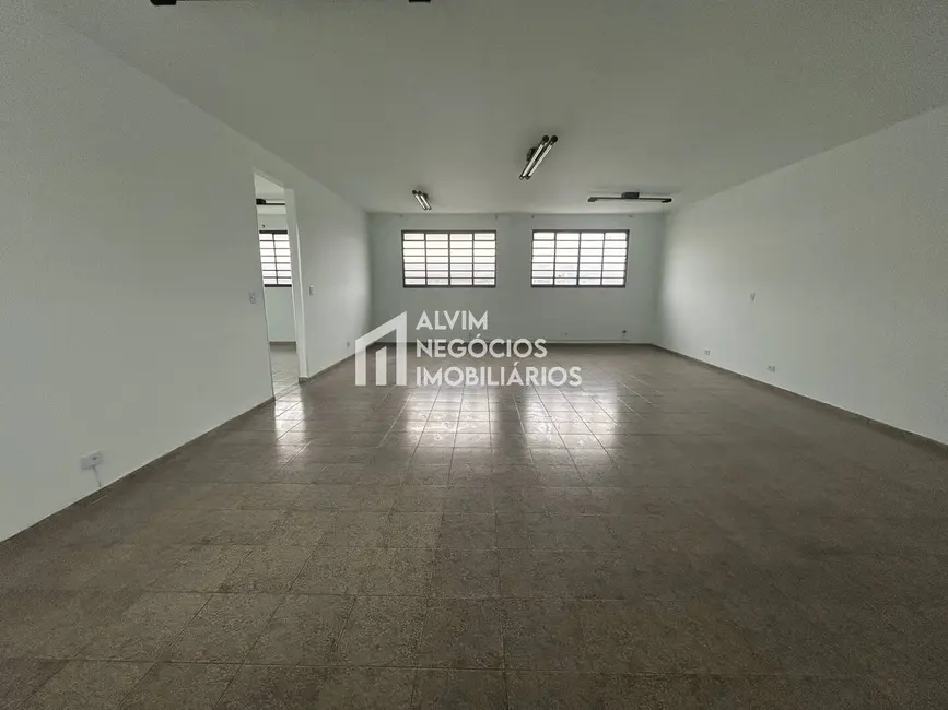 Sala Comercial para alugar, 300m2 em Sao Jose Dos Campos - SP - imagem 8 Foto 8 de Sala Comercial para alugar, 300m2 em Sao Jose Dos Campos - SP