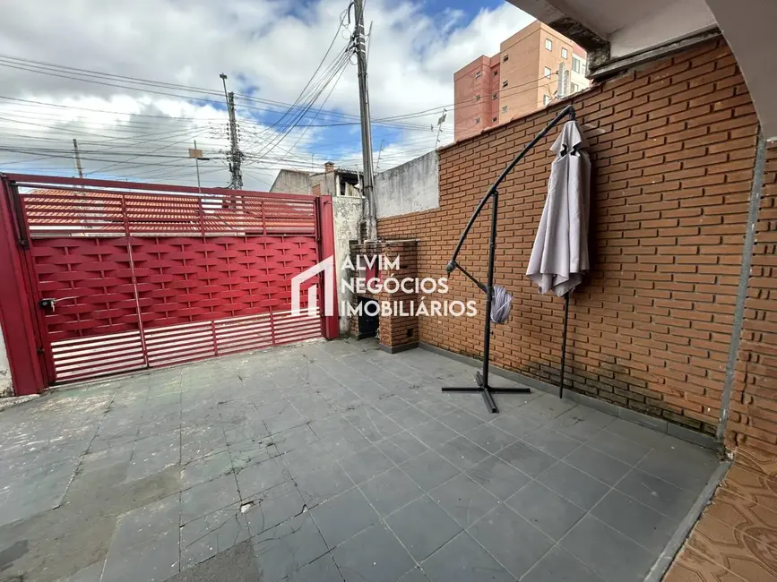 Foto 4 de Casa com 4 quartos à venda, 300m2 em Sao Jose Dos Campos - SP