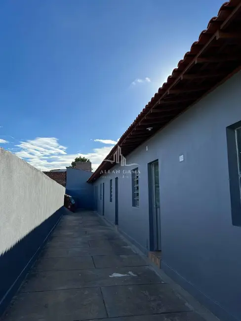 Foto 2 de Casa com 2 quartos à venda, 50m2 em Santa Lúcia, Maceio - AL