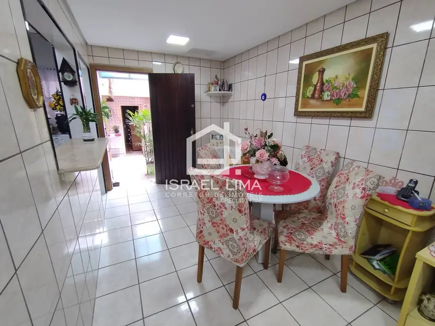 Foto 5 de Casa com 2 quartos à venda em Embaré, Santos - SP