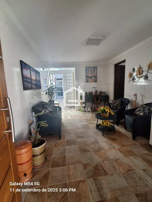 Casa com 2 quartos à venda em Canto do Forte, Praia Grande - SP - imagem 7 Foto 7 de Casa com 2 quartos à venda em Canto do Forte, Praia Grande - SP