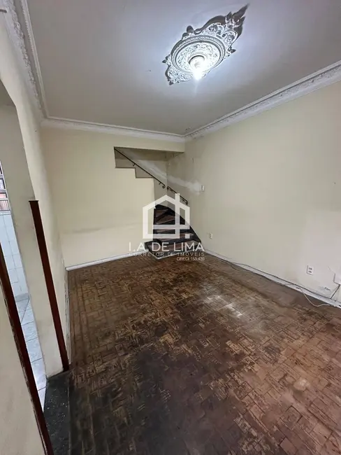 Sobrado com 2 quartos à venda, 98m2 em Macuco, Santos - SP - imagem 4 Foto 4 de Sobrado com 2 quartos à venda, 98m2 em Macuco, Santos - SP