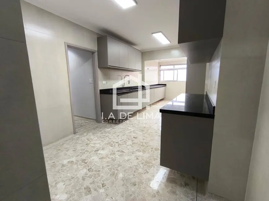 Apartamento com 3 quartos à venda e para alugar, 190m2 em Ponta da Praia, Santos - SP - imagem 6 Foto 6 de Apartamento com 3 quartos à venda e para alugar, 190m2 em Ponta da Praia, Santos - SP