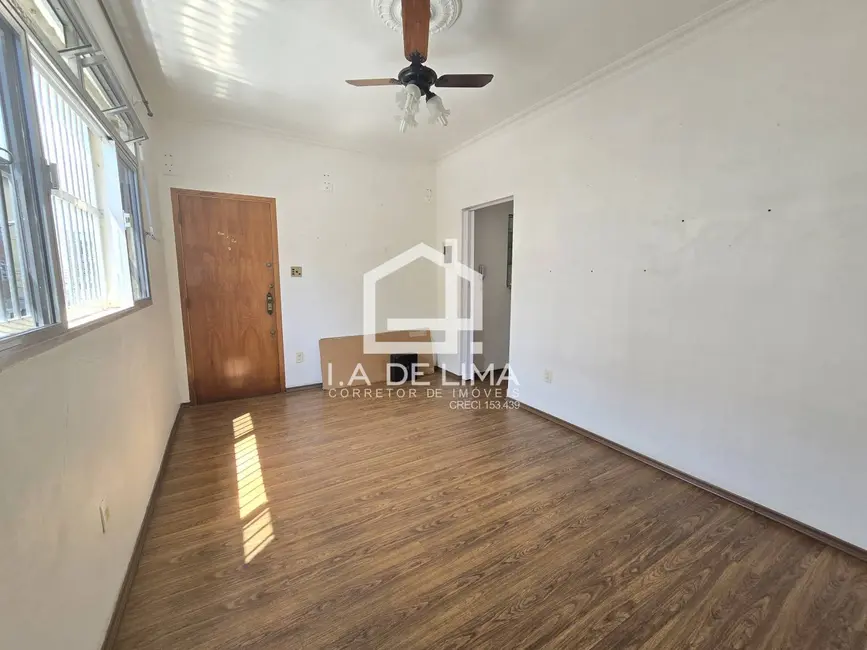 Apartamento com 2 quartos à venda, 64m2 em Embaré, Santos - SP - imagem 2 Foto 2 de Apartamento com 2 quartos à venda, 64m2 em Embaré, Santos - SP