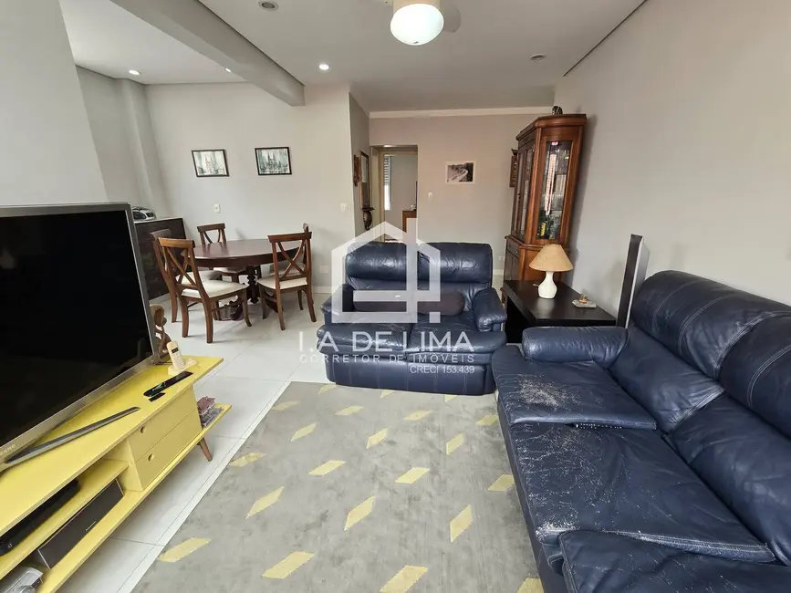 Apartamento com 2 quartos à venda, 70m2 em Embaré, Santos - SP - imagem 2 Foto 2 de Apartamento com 2 quartos à venda, 70m2 em Embaré, Santos - SP